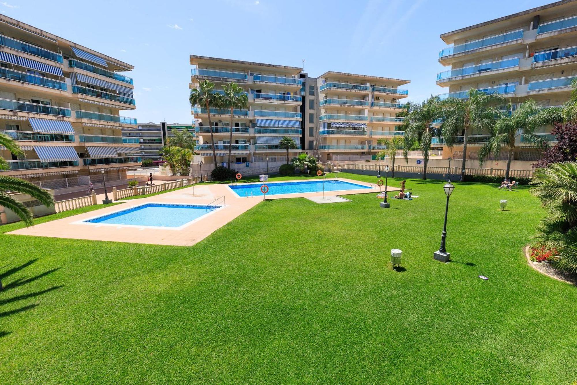 Rentalmar Ventura Village Salou Buitenkant foto