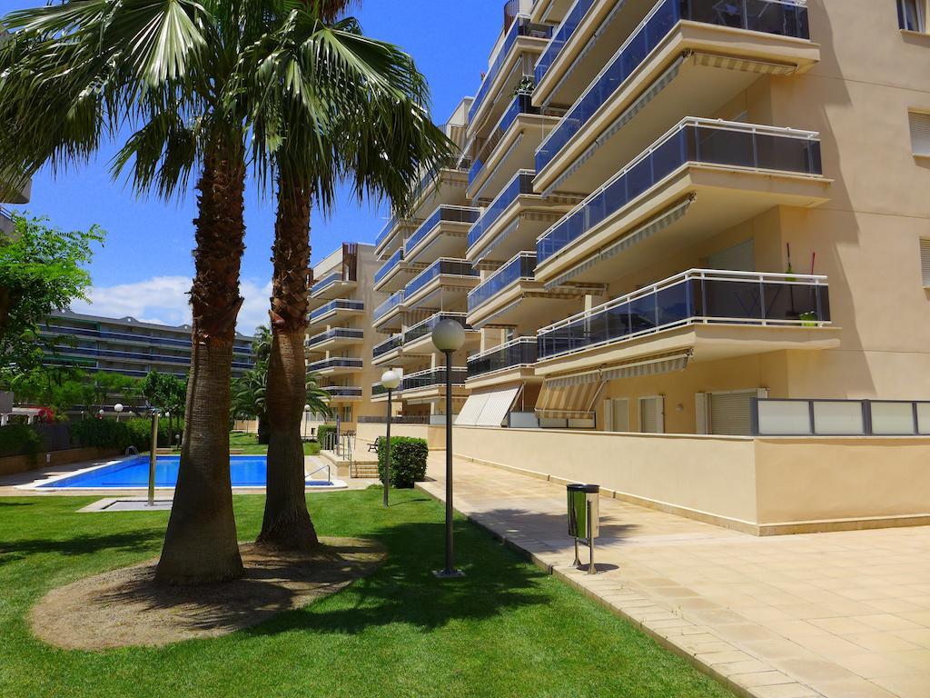 Rentalmar Ventura Village Salou Buitenkant foto