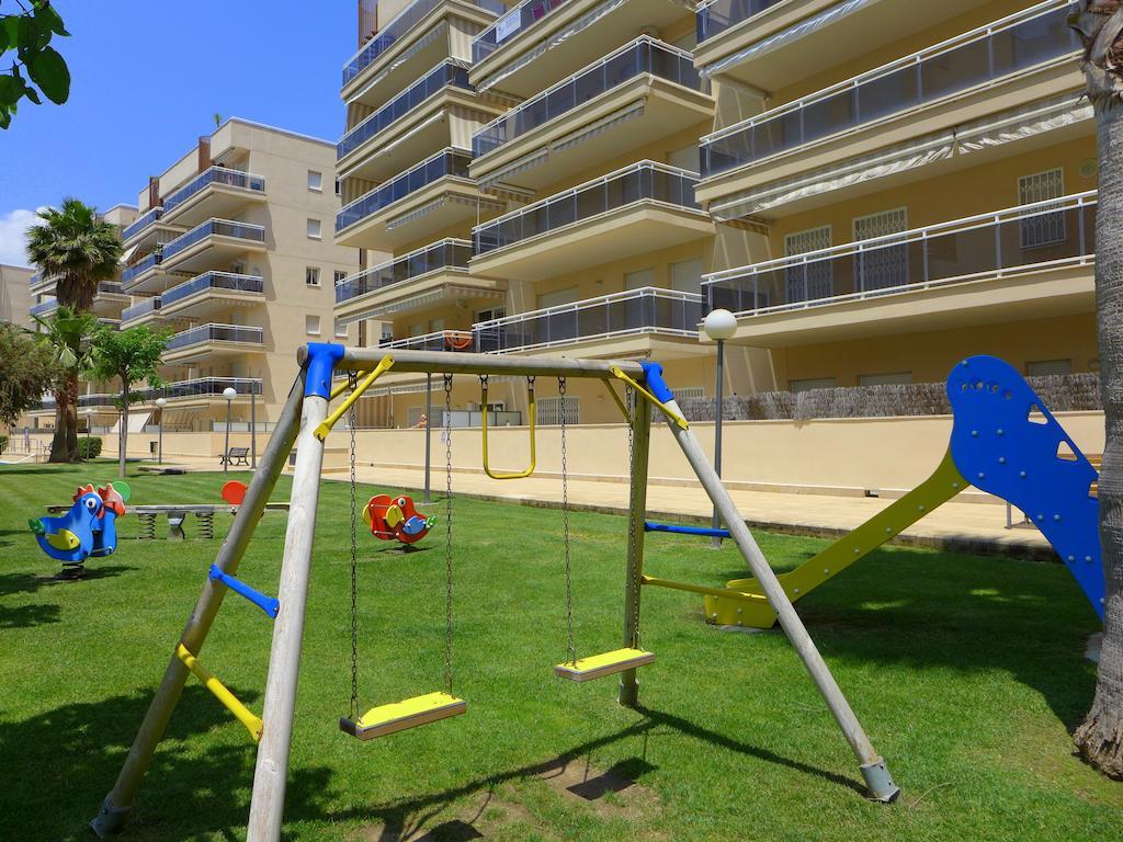 Rentalmar Ventura Village Salou Buitenkant foto